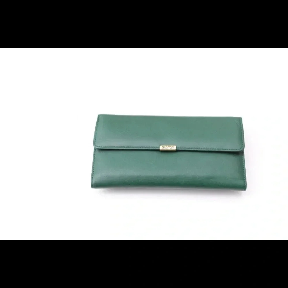 Buxton wallet/organizer